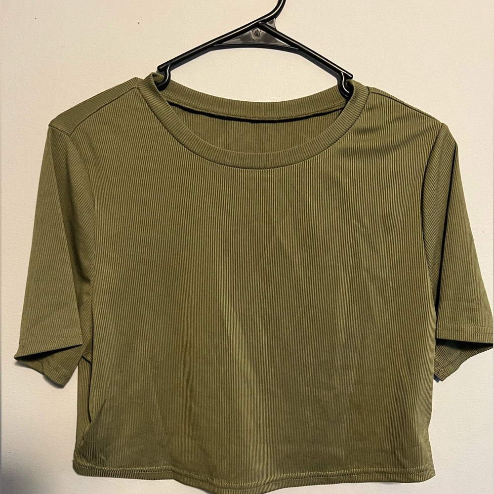 Green crop top